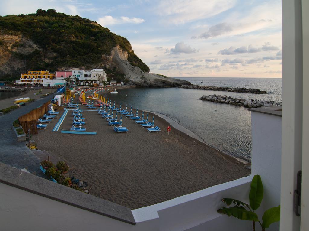 Appartamenti Le Pleiadi - Sant'Angelo D'Ischia Rum bild