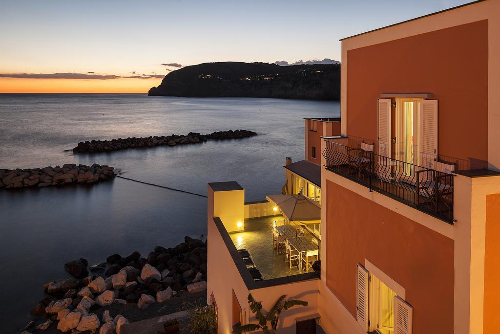 Appartamenti Le Pleiadi - Sant'Angelo D'Ischia Exteriör bild